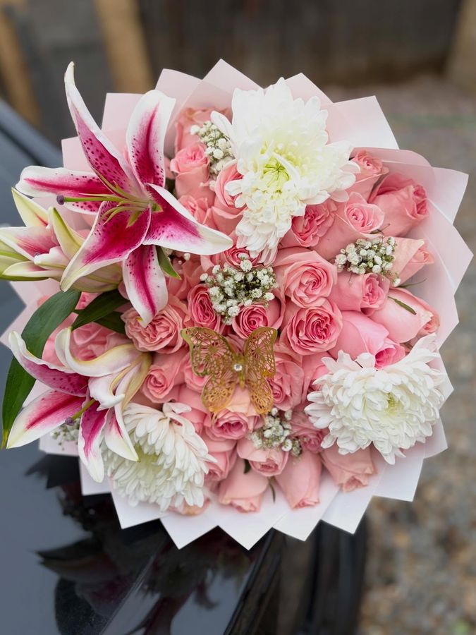 Roses, lilies, mums