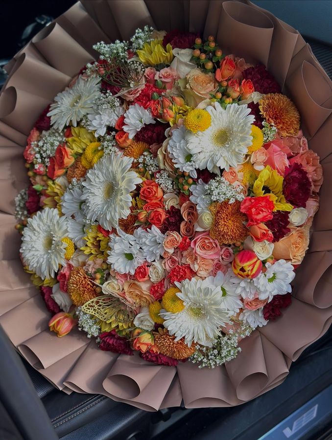 Fall mixed blooms